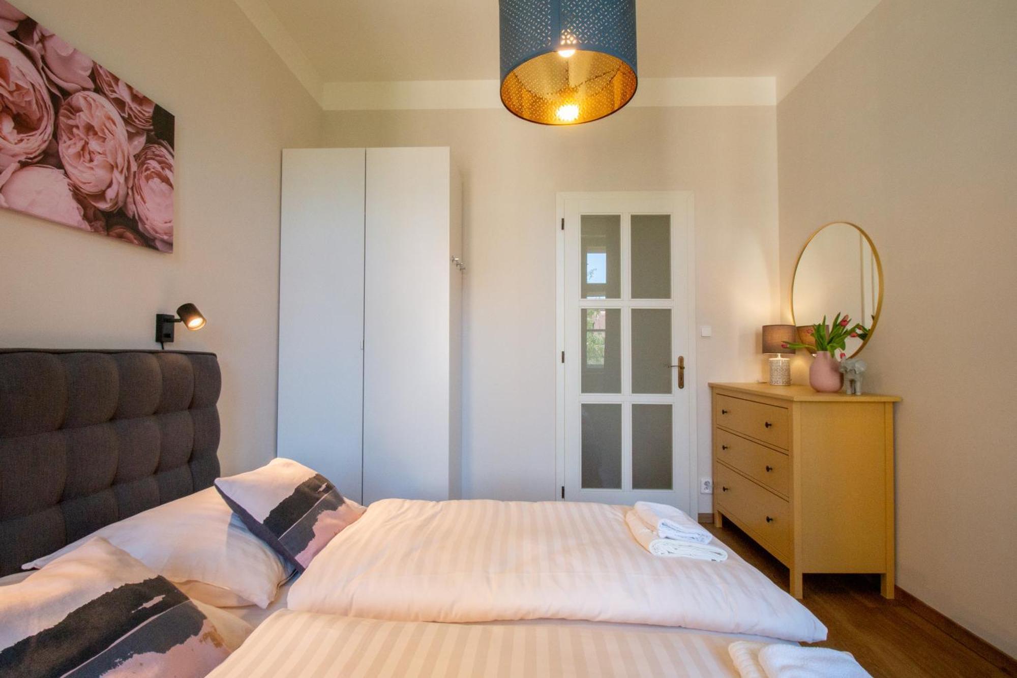 Apartamento Spacious Cr Without Elevator Praga