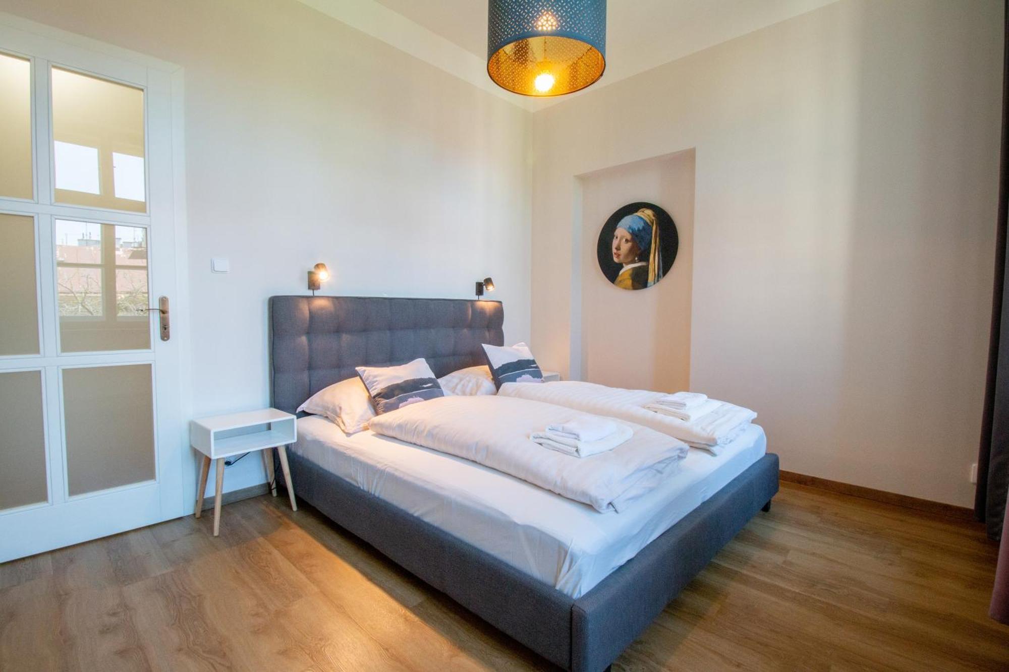 Spacious Cr Without Elevator Appartamento *